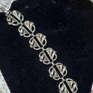 Coro Silver Leaf Motif Bracelet